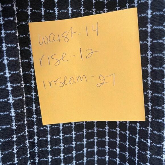 High waisted black & white plaid ankle pants Size 6 - Picture 6 of 6